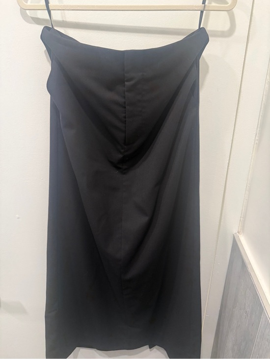 Dresses & Skirts - Fabrique wool blended skirt